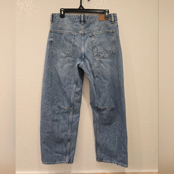 Madewell The Darted Barrel-Leg Jean Size 28 - Picture 4 of 9